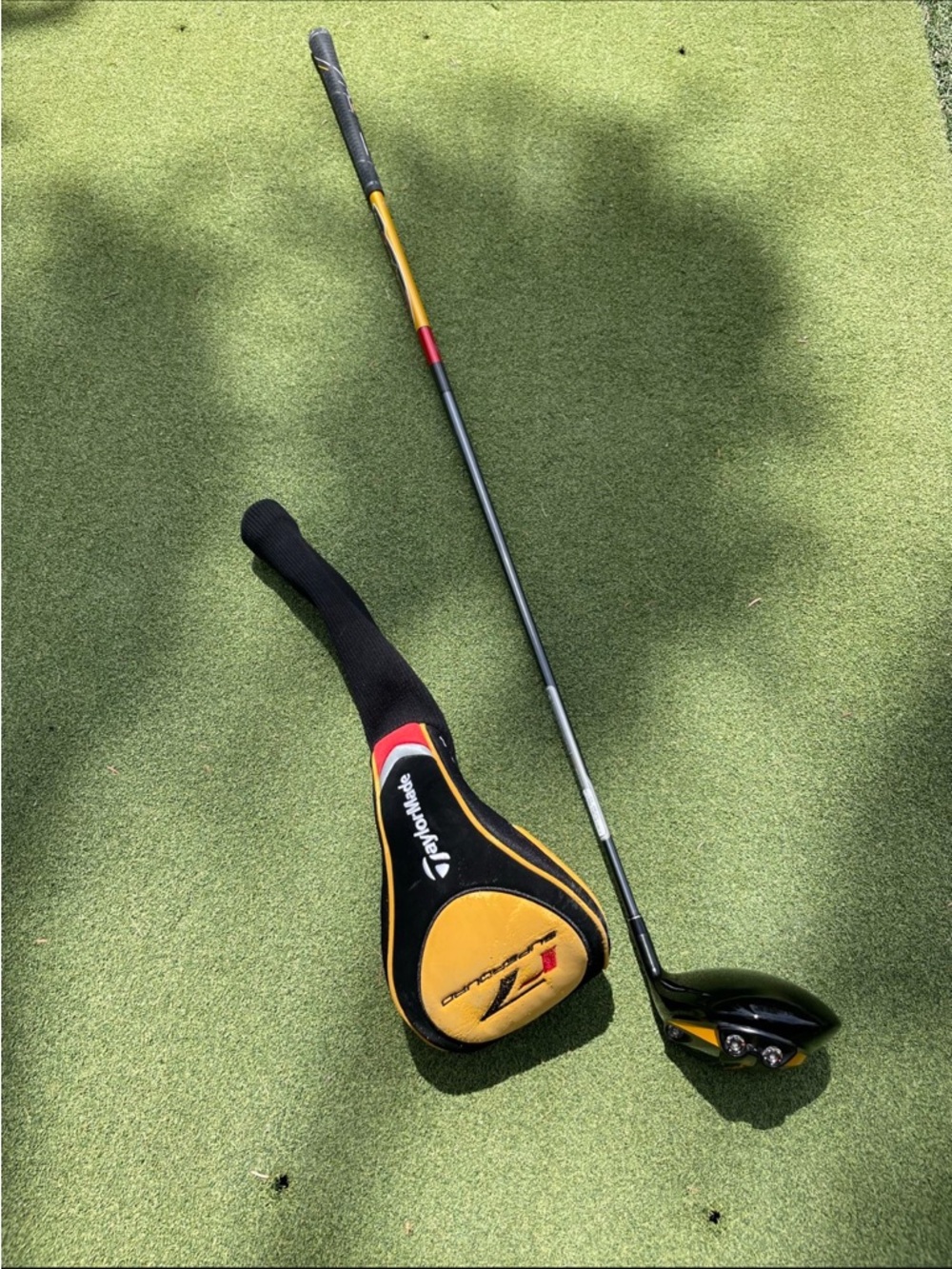 Taylormade R7 Superquad Golf Driver